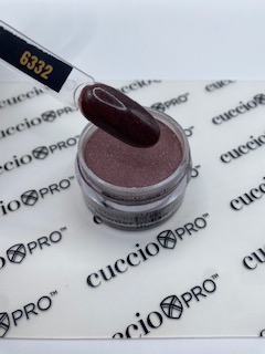 6332 CUCCIO Puder Tytanowy IN THE MOMENT 14g