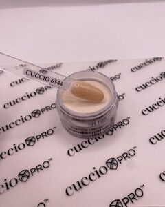 6344 CUCCIO Puder Tytanowy Liquid Courage 14 g