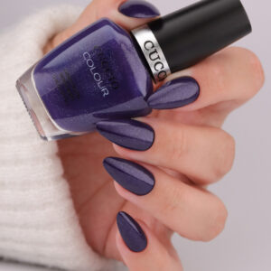 6111 CUCCIO purpurowo-granatowy lakier do paznokci 13ml purple raine in spain